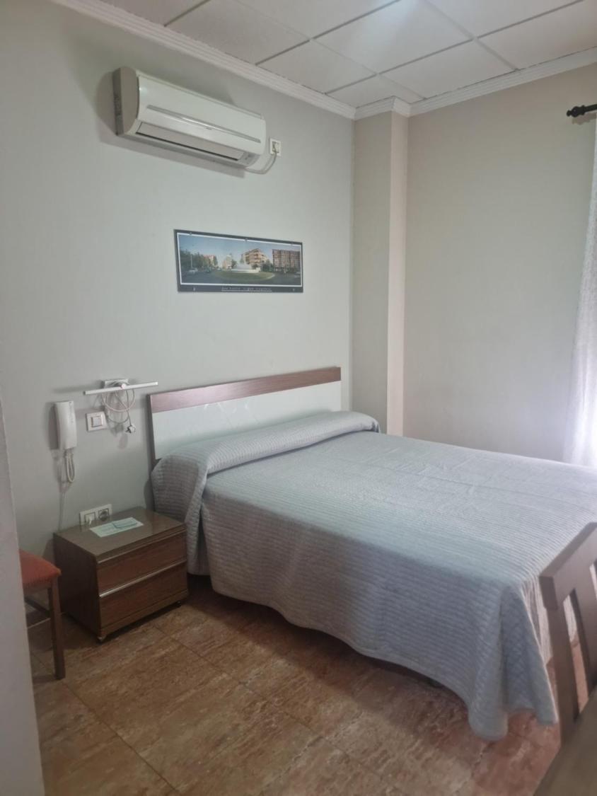 Hostal Restaurante El Paraiso Don Benito Εξωτερικό φωτογραφία