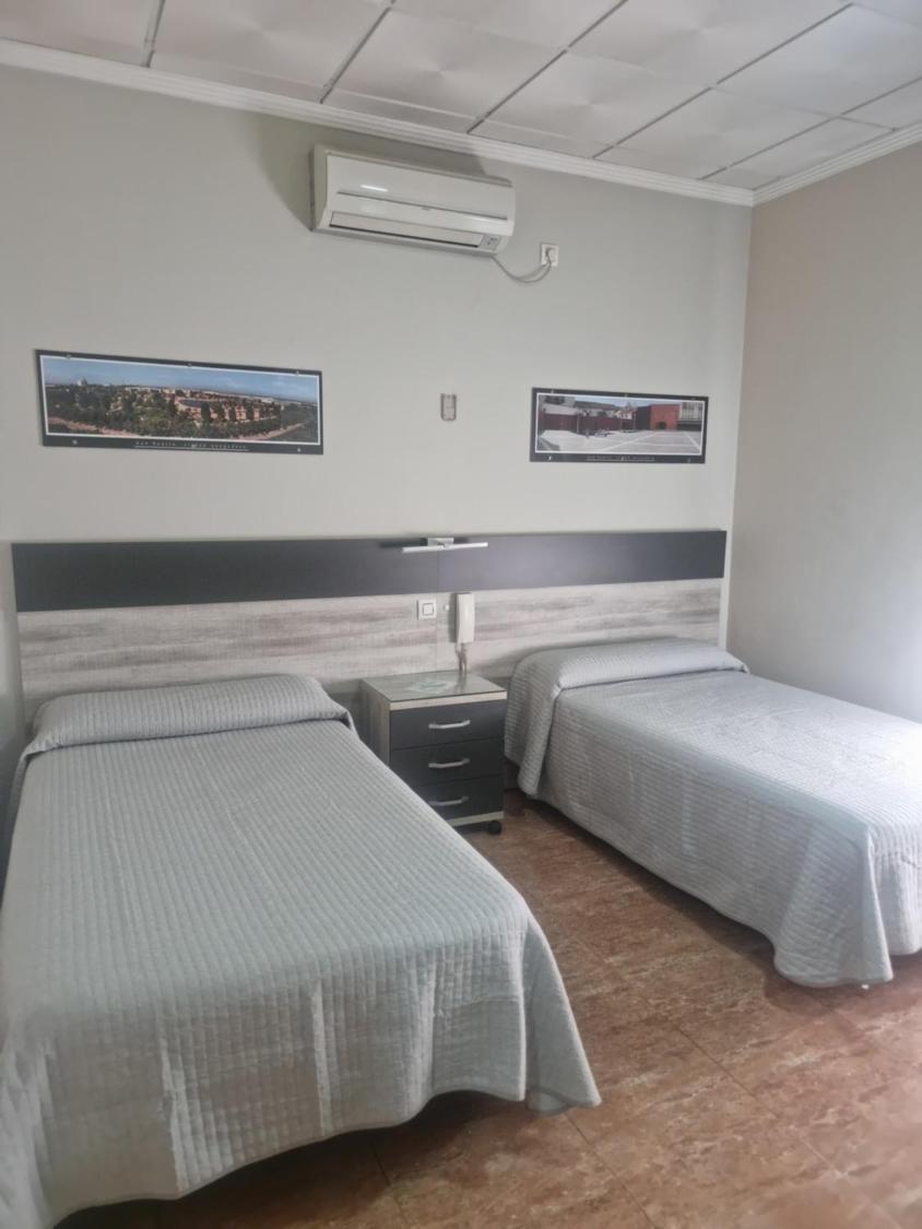 Hostal Restaurante El Paraiso Don Benito Εξωτερικό φωτογραφία